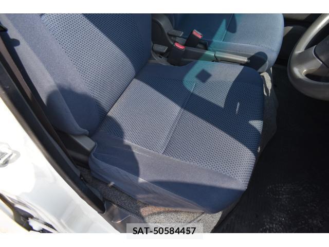 Daihatsu HIJET CARGO 2011-01 8218449-9