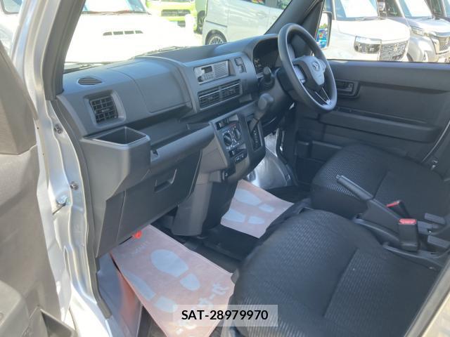 Daihatsu HIJET CARGO 2025-12 8218779-11