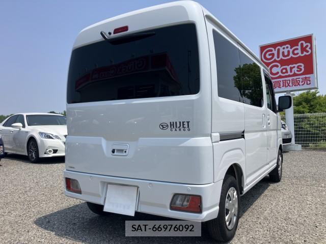 Daihatsu HIJET CARGO 2023-01 8222810-1