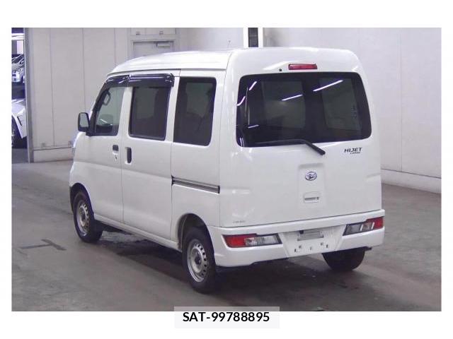 Daihatsu HIJET CARGO 2020-06 8223042-1