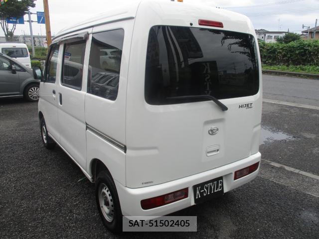 Daihatsu HIJET CARGO 2015-08 8224281-1