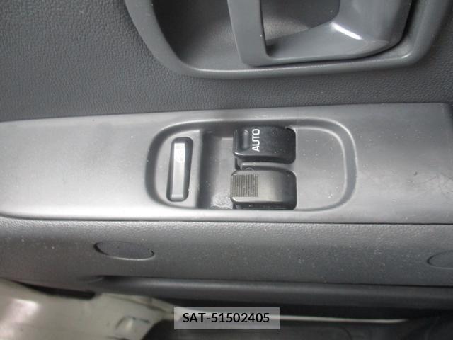 Daihatsu HIJET CARGO 2015-08 8224281-4
