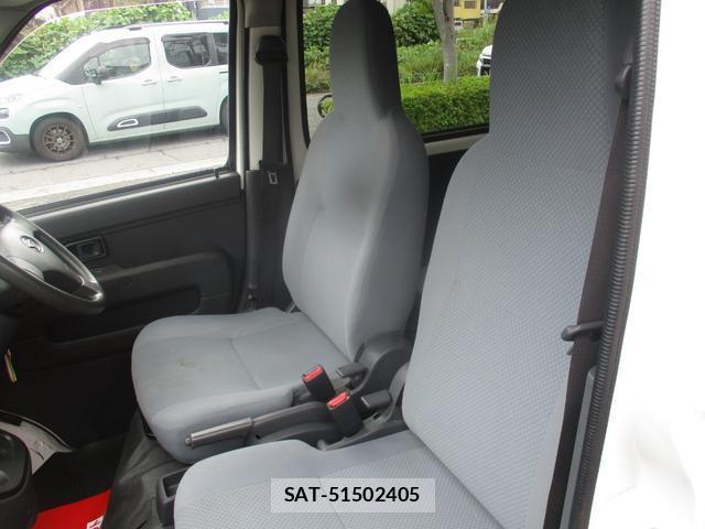 Daihatsu HIJET CARGO 2015-08 8224281-5