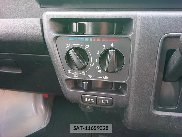 Daihatsu HIJET CARGO 2022-04 8224690-14