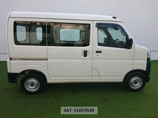 Daihatsu HIJET CARGO 2022-04 8224690-17