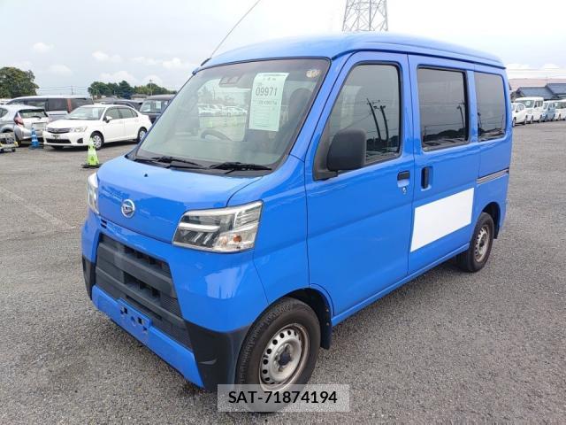 Daihatsu HIJET CARGO 2020-07 8225001-0