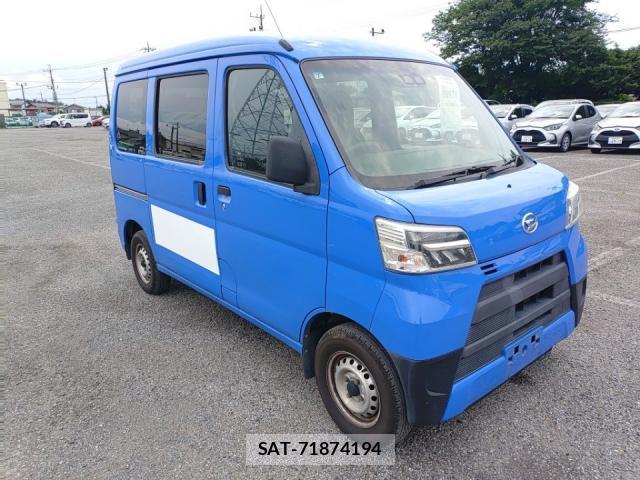 Daihatsu HIJET CARGO 2020-07 8225001-1