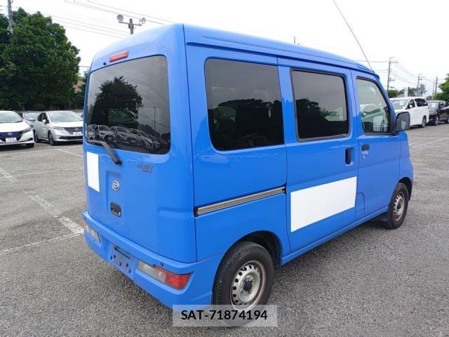 Daihatsu HIJET CARGO 2020-07 8225001-2