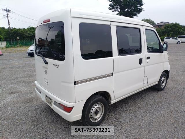 Daihatsu HIJET CARGO 2018-07 8225002-2