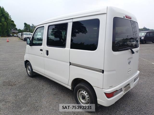 Daihatsu HIJET CARGO 2018-07 8225002-4