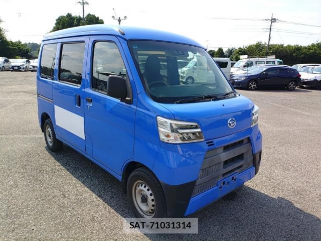 Daihatsu HIJET CARGO 2020-07 8225006-1