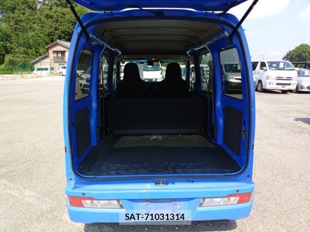Daihatsu HIJET CARGO 2020-07 8225006-5