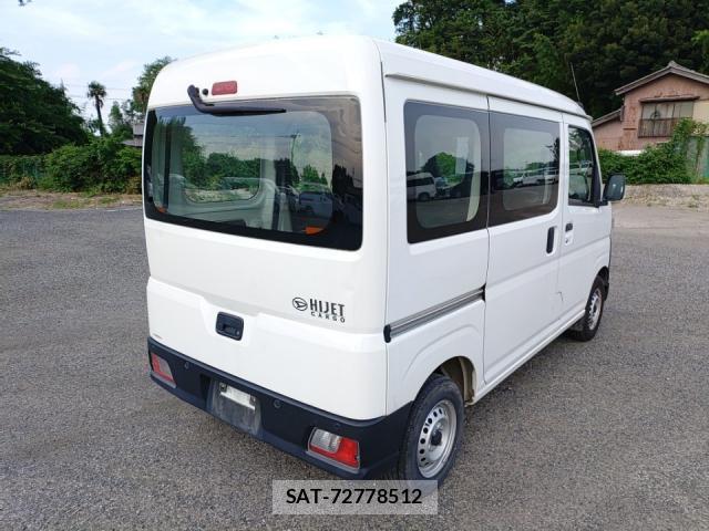 Daihatsu HIJET CARGO 2022-06 8225019-2