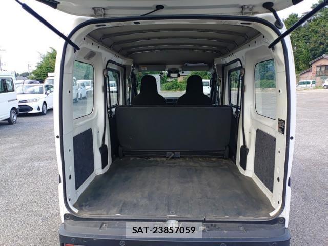 Daihatsu HIJET CARGO 2022-06 8225020-5