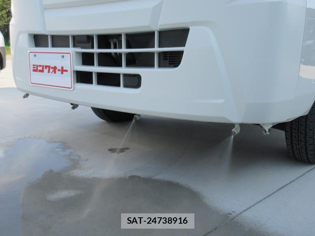 Daihatsu HIJET TRUCK 2018-10 8216706-11
