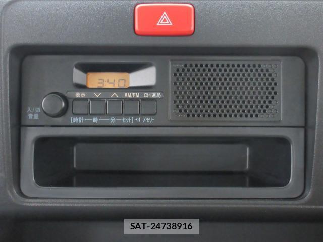Daihatsu HIJET TRUCK 2018-10 8216706-18