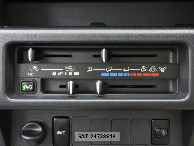 Daihatsu HIJET TRUCK 2018-10 8216706-19