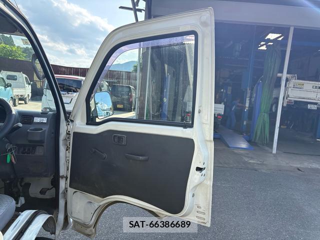 Daihatsu HIJET TRUCK 2006-06 8218285-16