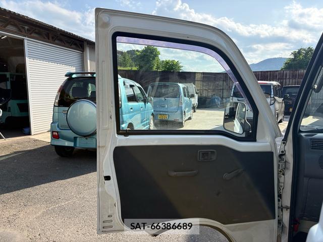 Daihatsu HIJET TRUCK 2006-06 8218285-18