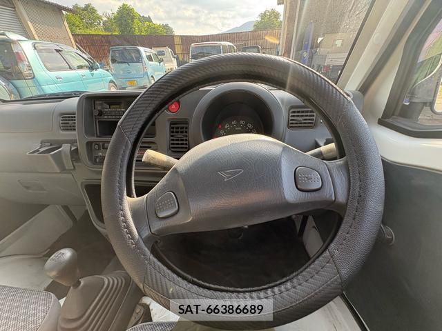 Daihatsu HIJET TRUCK 2006-06 8218285-3