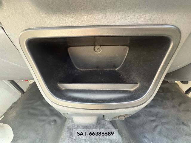 Daihatsu HIJET TRUCK 2006-06 8218285-6