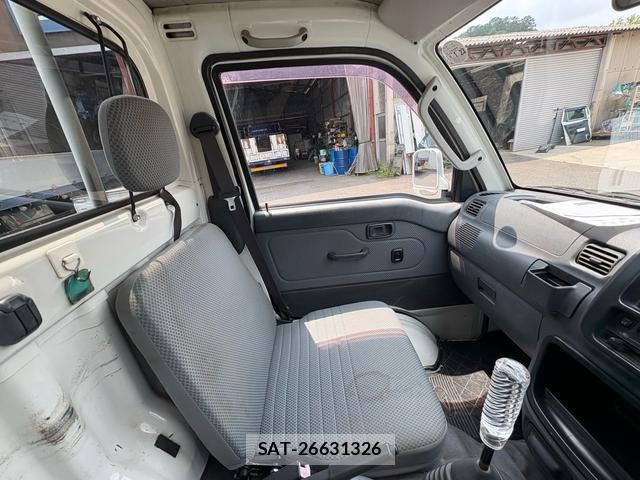 Daihatsu HIJET TRUCK 2011-01 8218288-17
