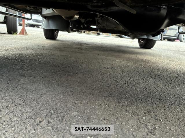 Daihatsu HIJET TRUCK 2018-12 8220435-10