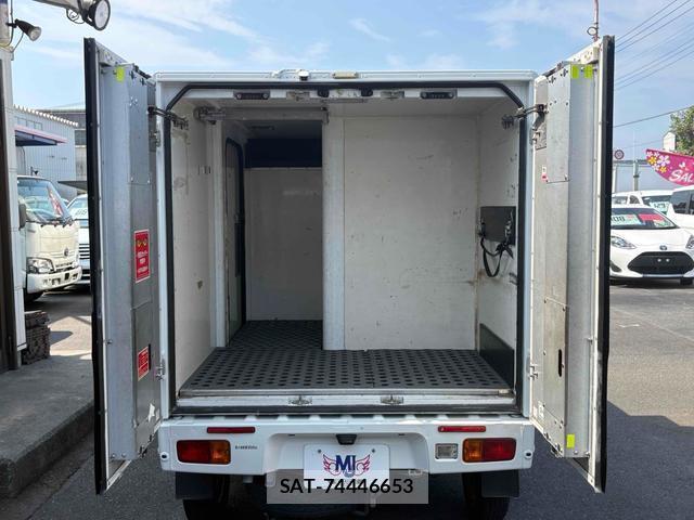 Daihatsu HIJET TRUCK 2018-12 8220435-3