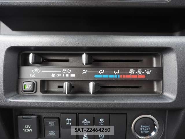 Daihatsu HIJET TRUCK 2025-12 8220568-9