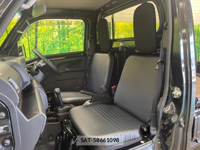 Daihatsu HIJET TRUCK 2025-03 8221636-9