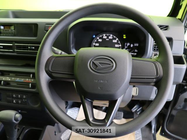 Daihatsu HIJET TRUCK 2026-01 8222299-5