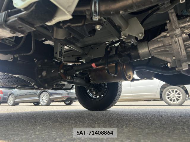 Daihatsu HIJET TRUCK 2025-10 8222711-14
