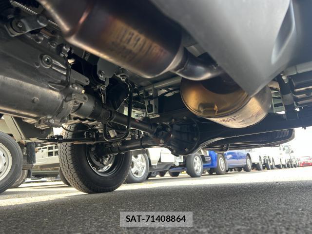 Daihatsu HIJET TRUCK 2025-10 8222711-16