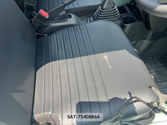 Daihatsu HIJET TRUCK 2025-10 8222711-3