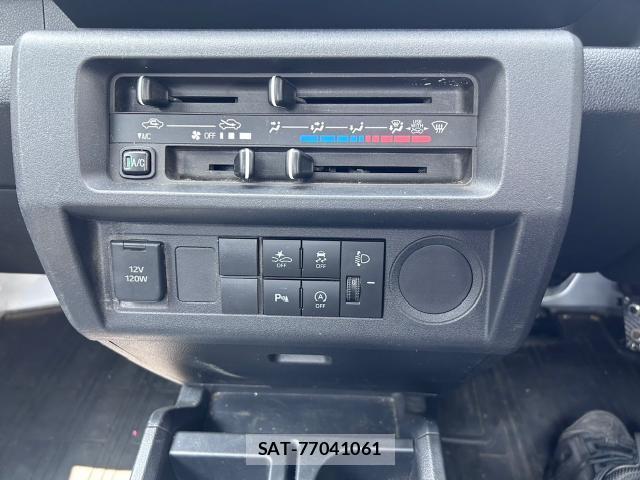 Daihatsu HIJET TRUCK 2022-08 8223639-13