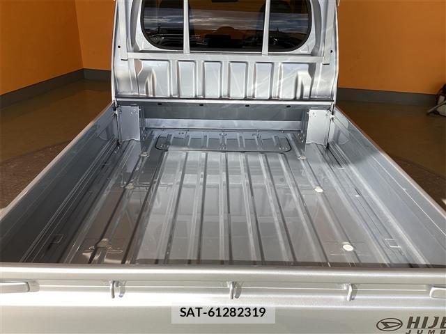 Daihatsu HIJET TRUCK 2025-10 8224554-18