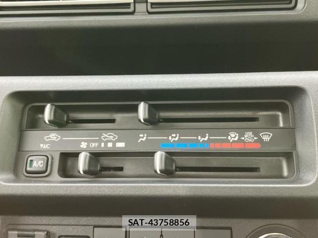 Daihatsu HIJET TRUCK 2025-10 8225491-5