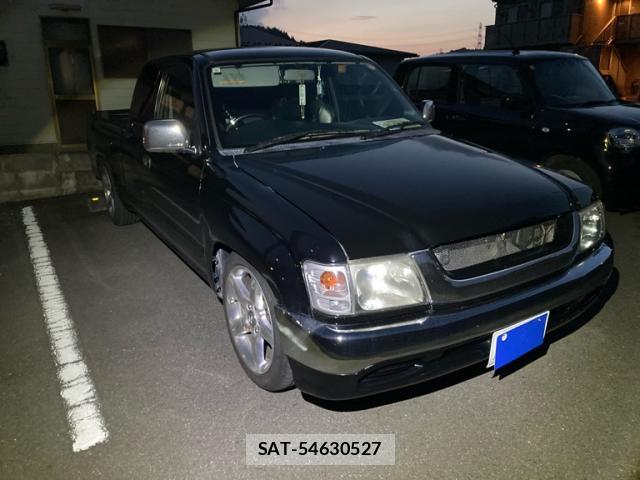 Toyota HILUX 2002-03 8219951-1