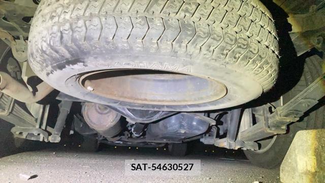 Toyota HILUX 2002-03 8219951-3