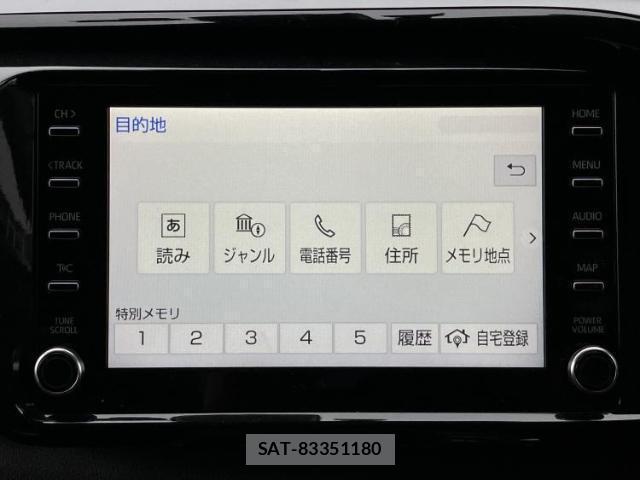 Toyota HILUX 2022-02 8224354-8