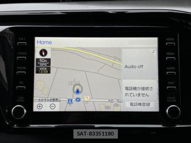 Toyota HILUX 2022-02 8224354-9