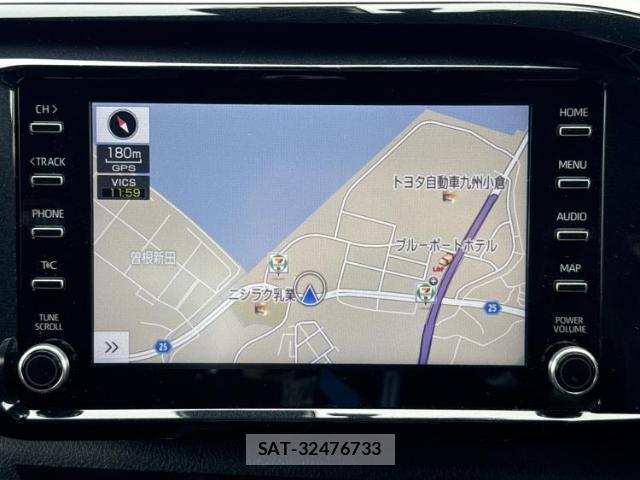 Toyota HILUX 2024-09 8225275-9