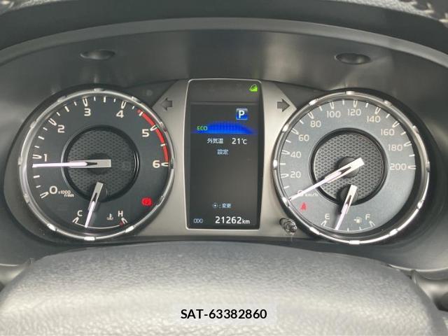 Toyota HILUX 2024-09 8225517-12