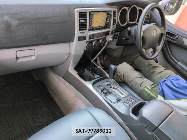 Toyota HILUX SURF 2003-04 8222228-2