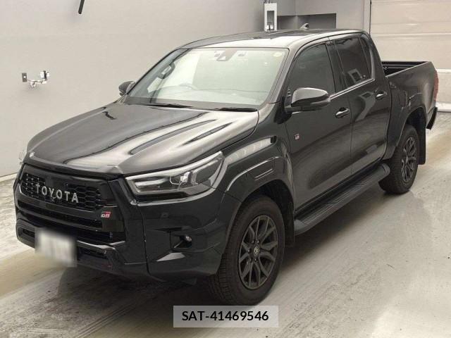 Toyota HILUX 2024-06 8216516-0