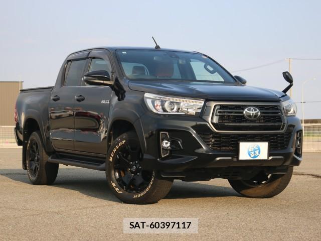 Toyota HILUX 2019-04 8217278-11