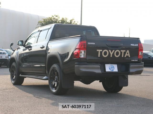 Toyota HILUX 2019-04 8217278-14