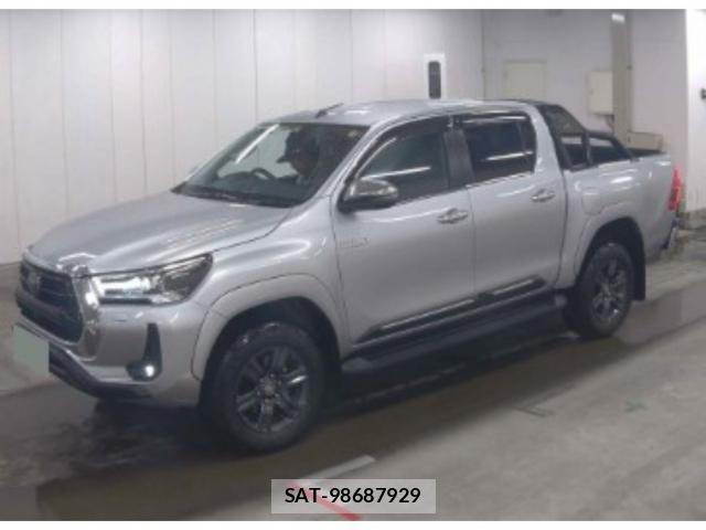 Toyota HILUX 2024-05 8218952-4
