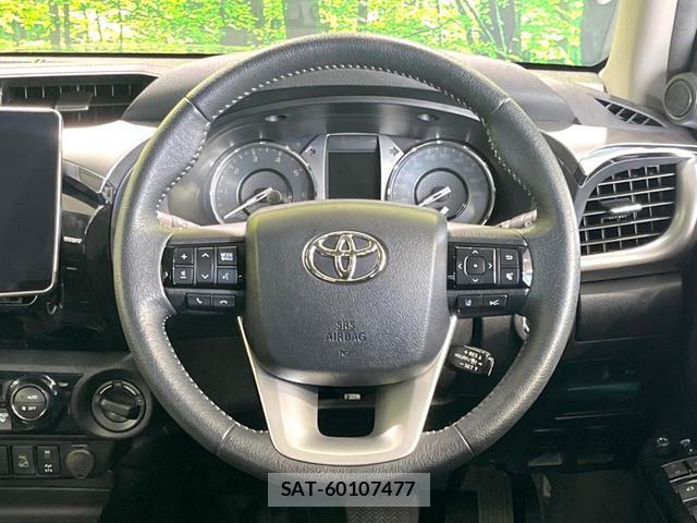 Toyota HILUX 2022-02 8220866-10