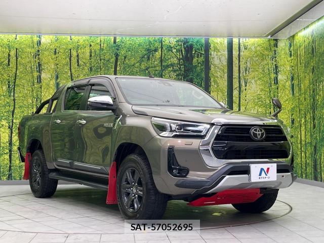 Toyota HILUX 2021-05 8221132-15